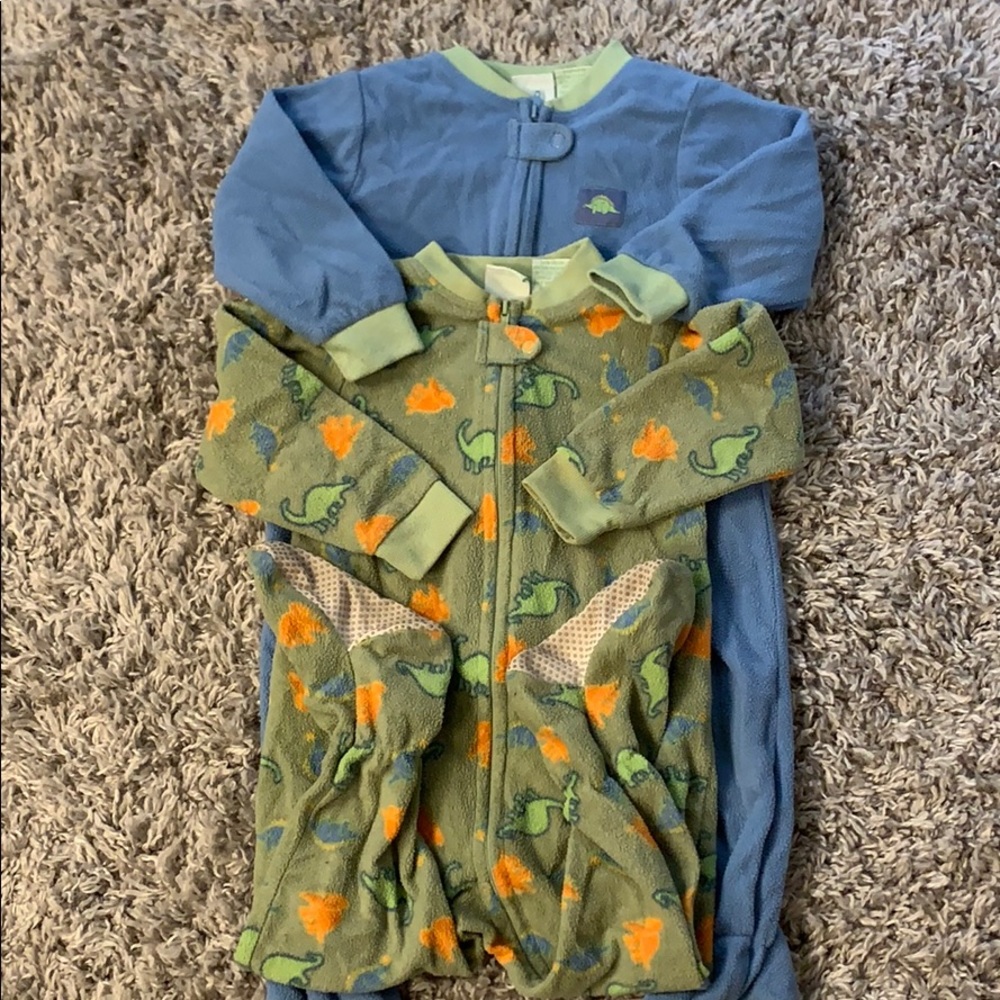 🔔💥2 PACK BUNDLE PAJAMAS 🔔⭐️ size 18M both